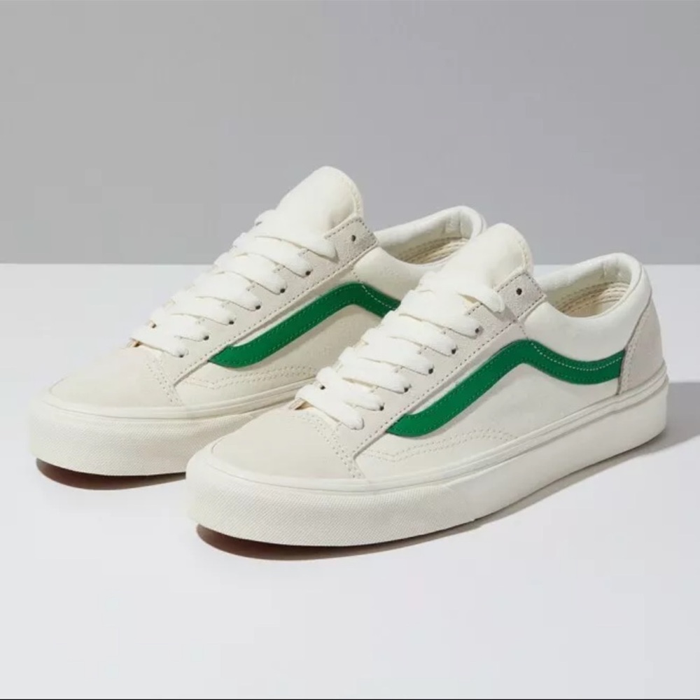 New in box Vans Old Skool Shoe unisex men’s 4.5 women’s 6